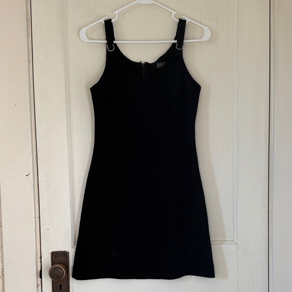 Banana Republic Dresses & Skirts - Banana Republic Classic Black Mini Dress